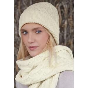 Blarney Woolen Mills Ireland 100% Merino Wool Aran Cableknit Beanie Hat